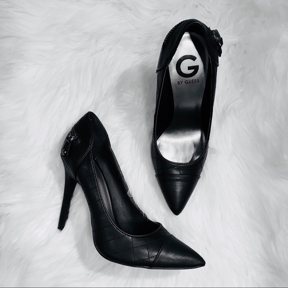 G BY GUESS Fray Heel